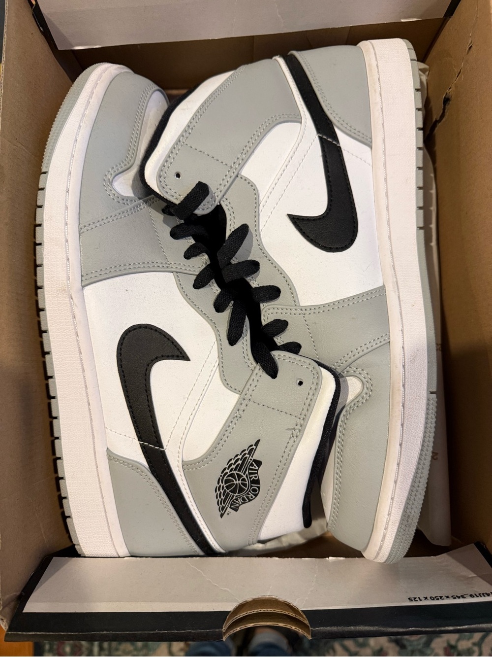 Air Jordan 1 MID High Top — White, Light Gray & Black - size 13